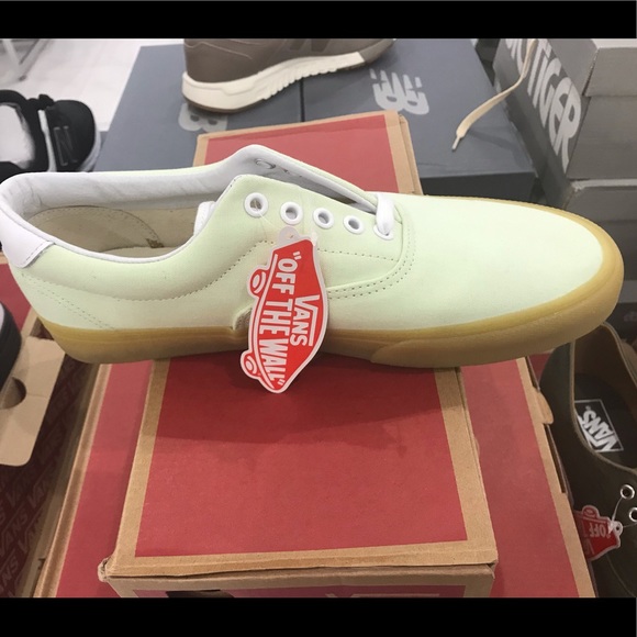 Vans Unisex shoes - Picture 3 of 8